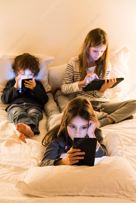 Reducing Children Screen Time Boosts Mental Health In 2Weeks