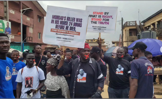 Yomi Fabiyi leads a protest for Mohbad in Lagos