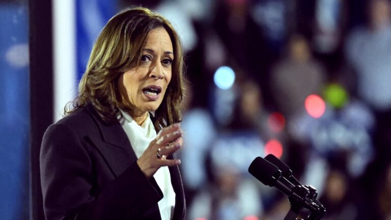 Harris Calls for US to Reject Trump on Site Where He Stoked Jan. 6