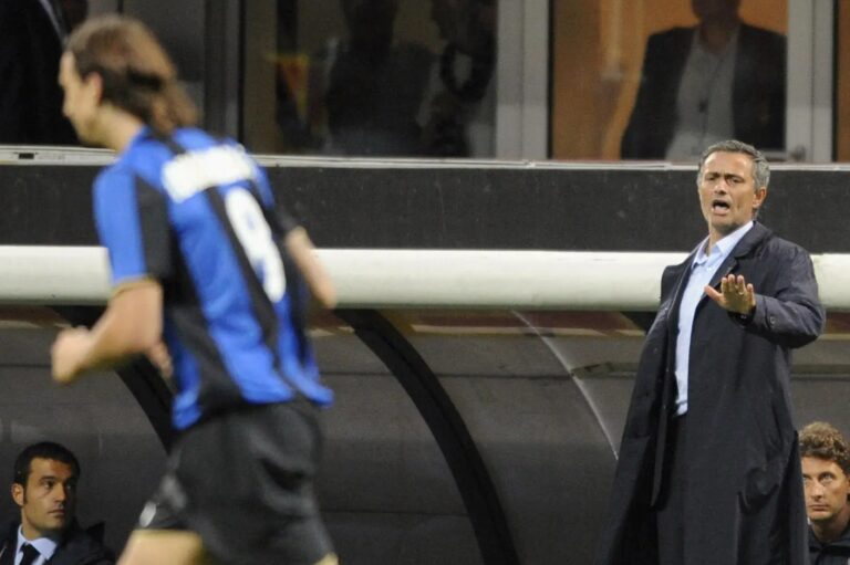 Jose Mourinho left Zlatan Ibrahimovic raging with hilarious substitution prank at Inter Milan