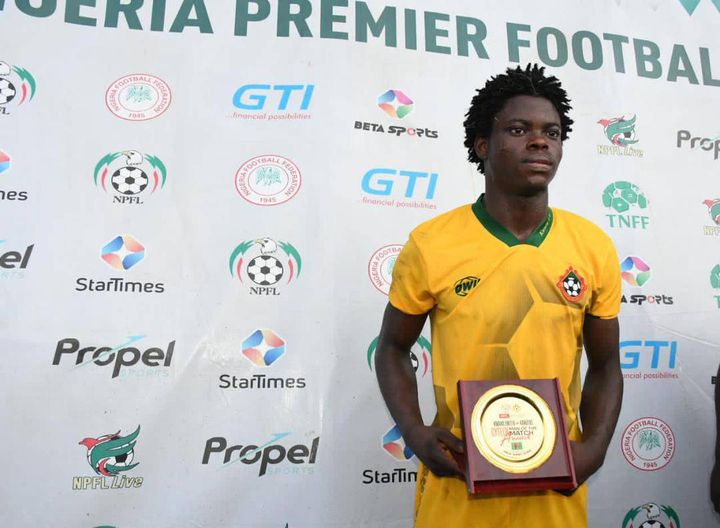 Youngster Yahaya Ibrahim makes NPFL Team of the Week