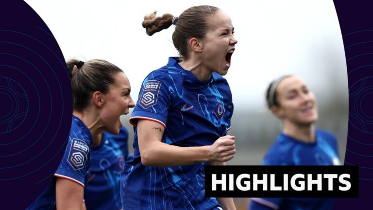 Chelsea beat Man Utd to go five points clear at top of WSL