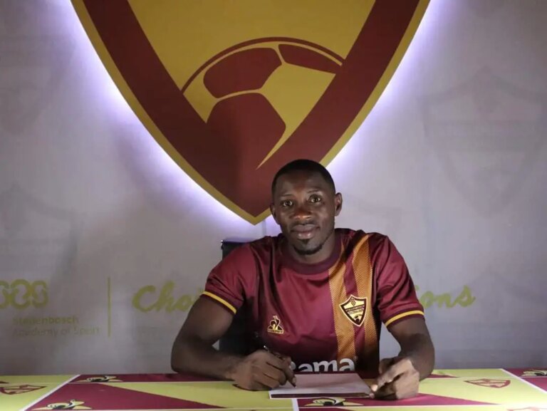 Done Deal: South African Club Stellenbosch  FC  Signs  Nigerian Defender