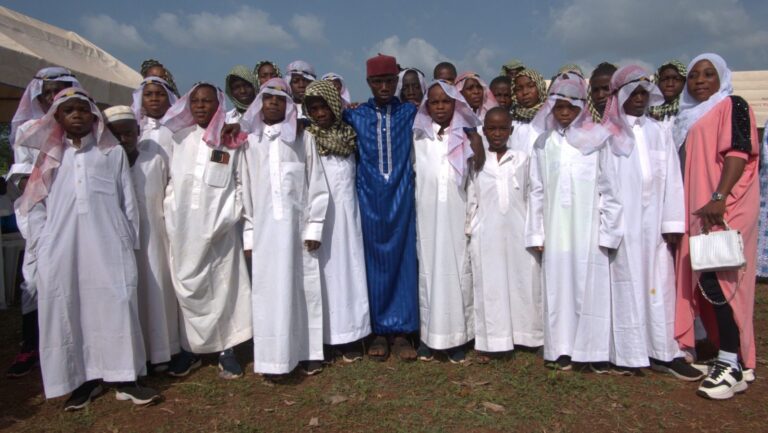 Kiraa Football Academy U-13 Team Celebrates Goalkeeper’s Quran Completion In Prophet-Inspired Attire