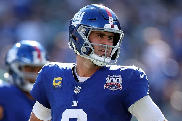 New York Giants locker room divided after quarterback Daniel Jones benched