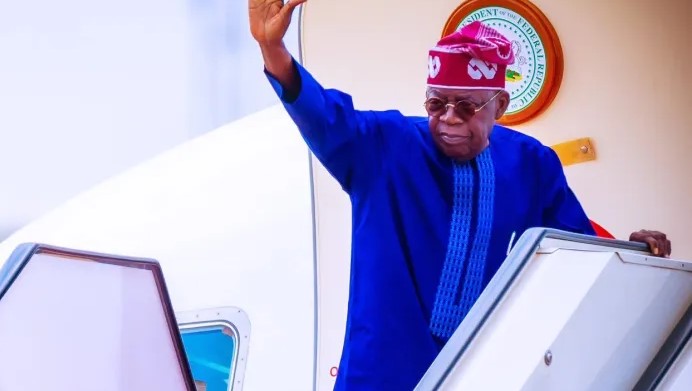 Tinubu leaves112